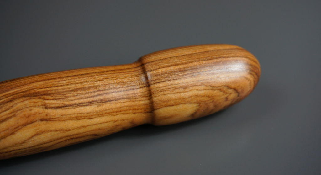 Guide to buying dildos: a wooden dildo sex toy